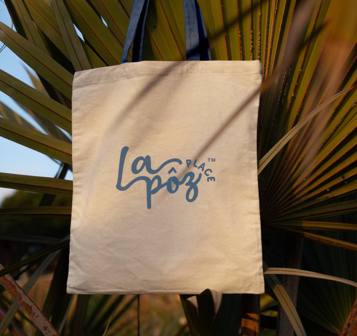 09 La Poz Place